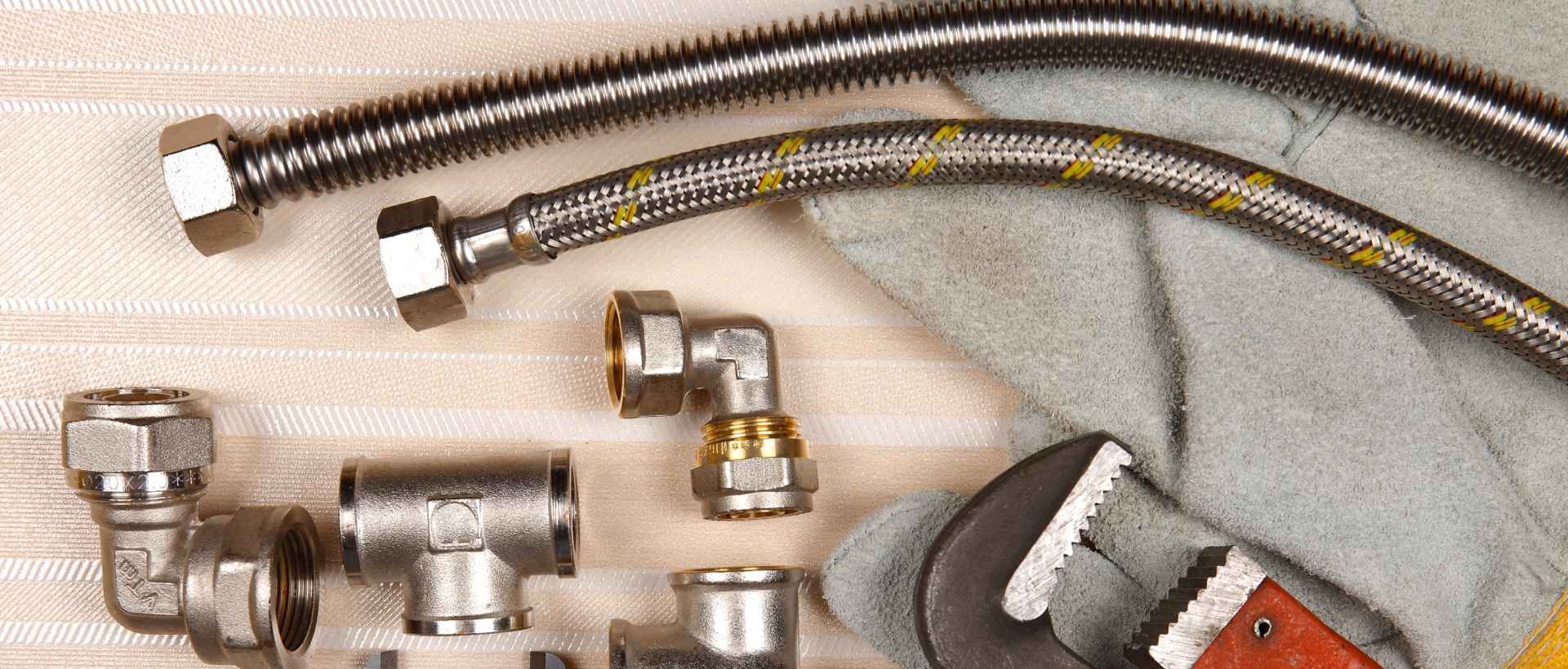Emergency plumbers TW15
