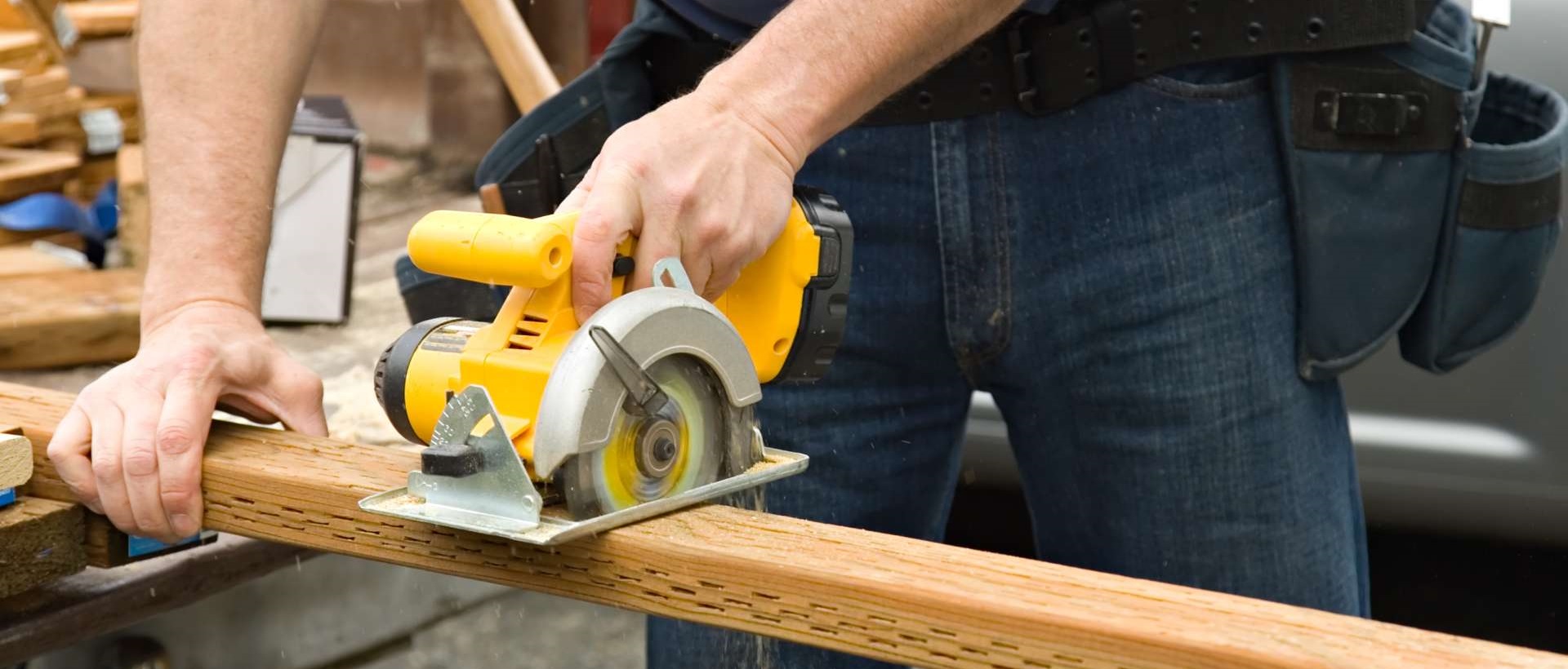 garden decking TW15